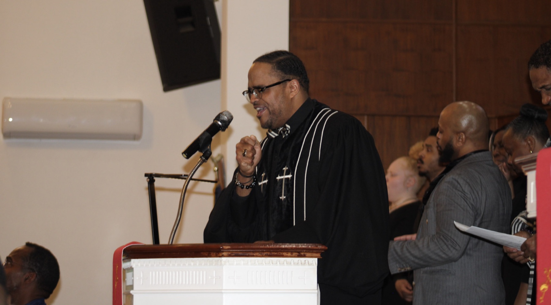 Rev. Brian D. Scott (Union Baptist Church of Harlem) delivers the Altar Prayer & the Blessing of the First Responders