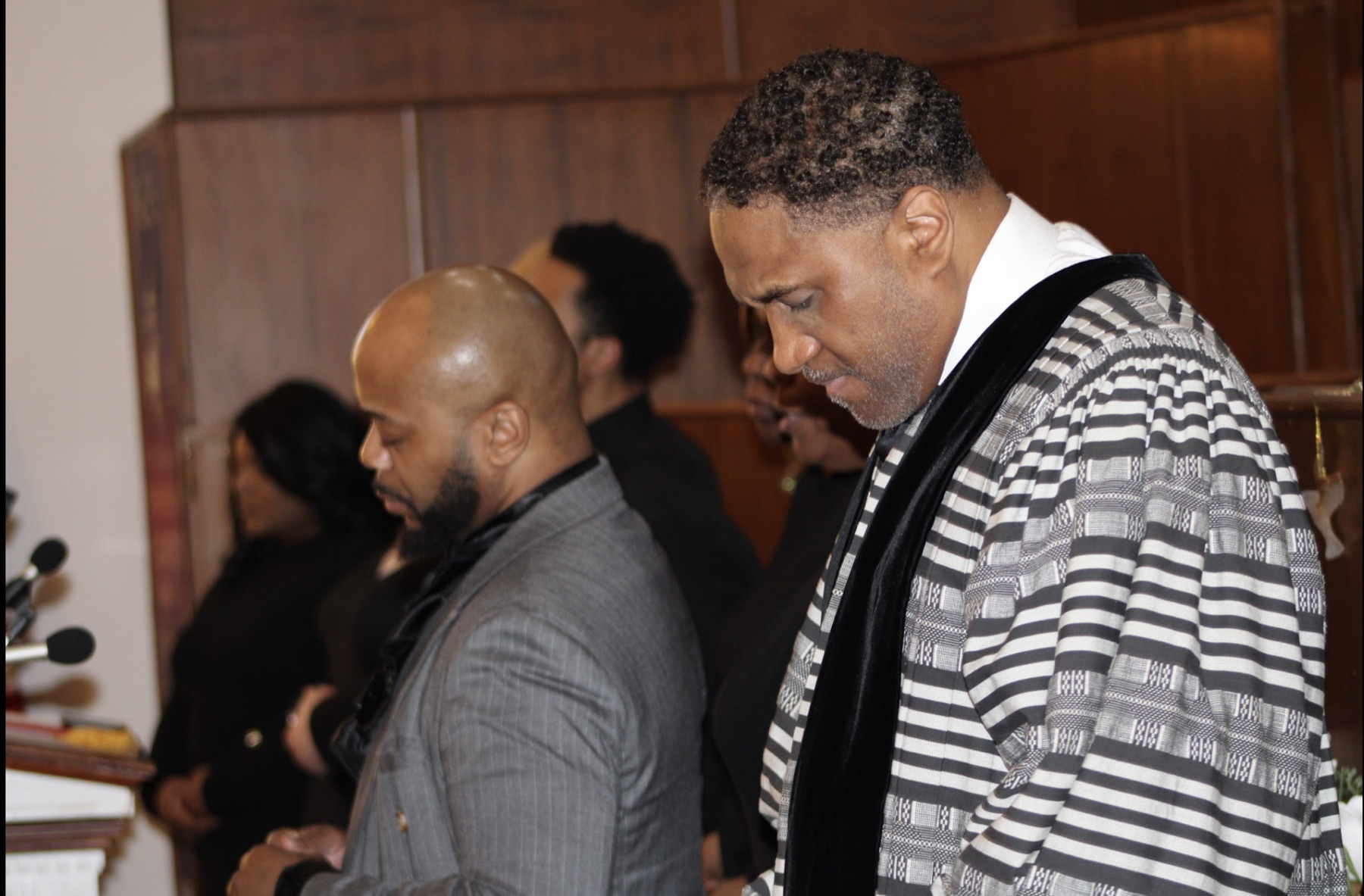 CHL New York Clergy Leader Rev. Lawrence Aker III praying during the Altar Prayer